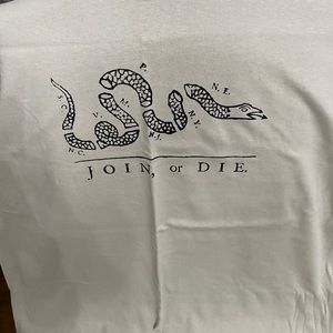 Join or Die T-Shirt - Never Worn - XL - Tan/Cream Color